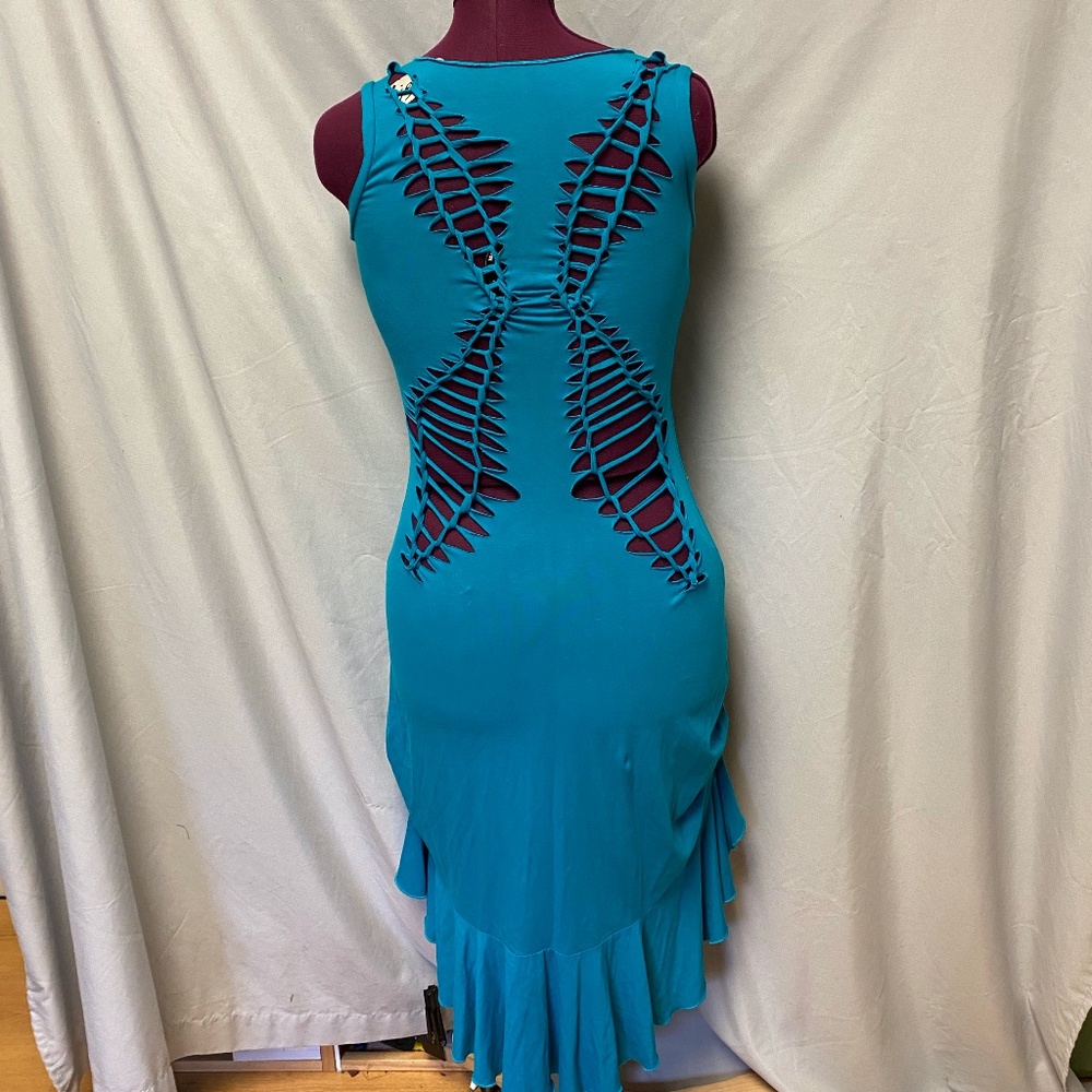 dress - Picture 3 of 9